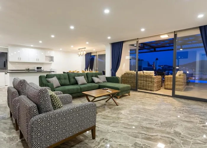 5 Bedroom Short Walk To The Oldtown * Kalkan