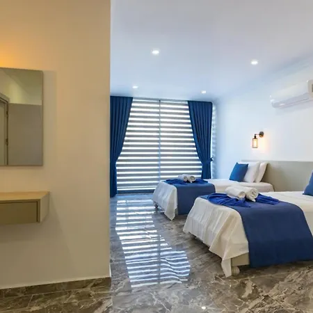 Villa 5 Bedroom Short Walk To The Oldtown Kalkan