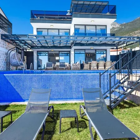 5 Bedroom Short Walk To The Oldtown Villa Kalkan