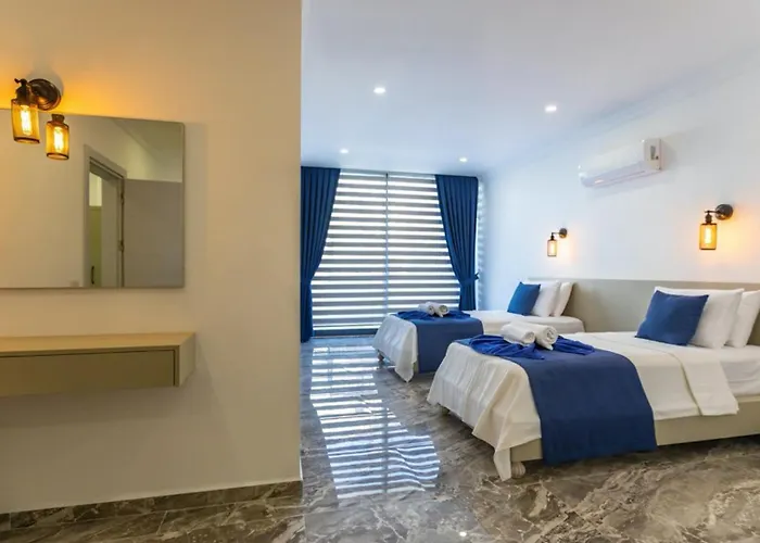Villa 5 Bedroom Short Walk To The Oldtown Kalkan
