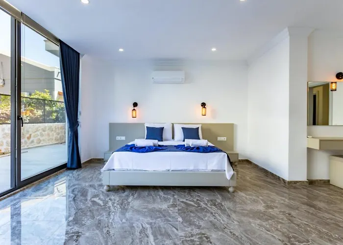 5 Bedroom Short Walk To The Oldtown * Kalkan